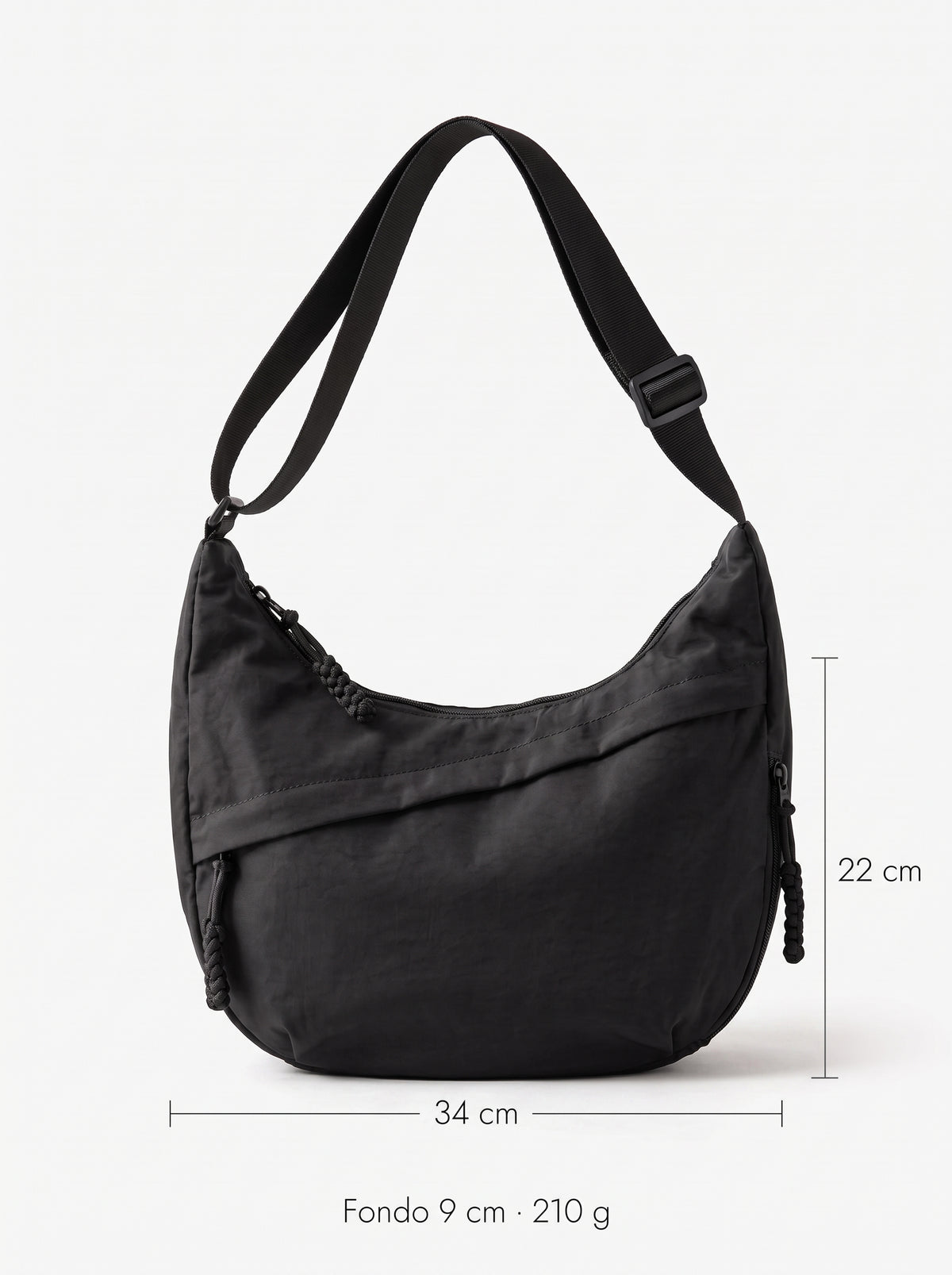 Medidas del bolso Nara: 34 cm de ancho, 22 cm de alto, 9 cm de fondo y 210 g